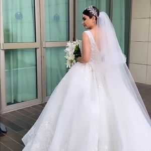 Meet your Posher, Razan